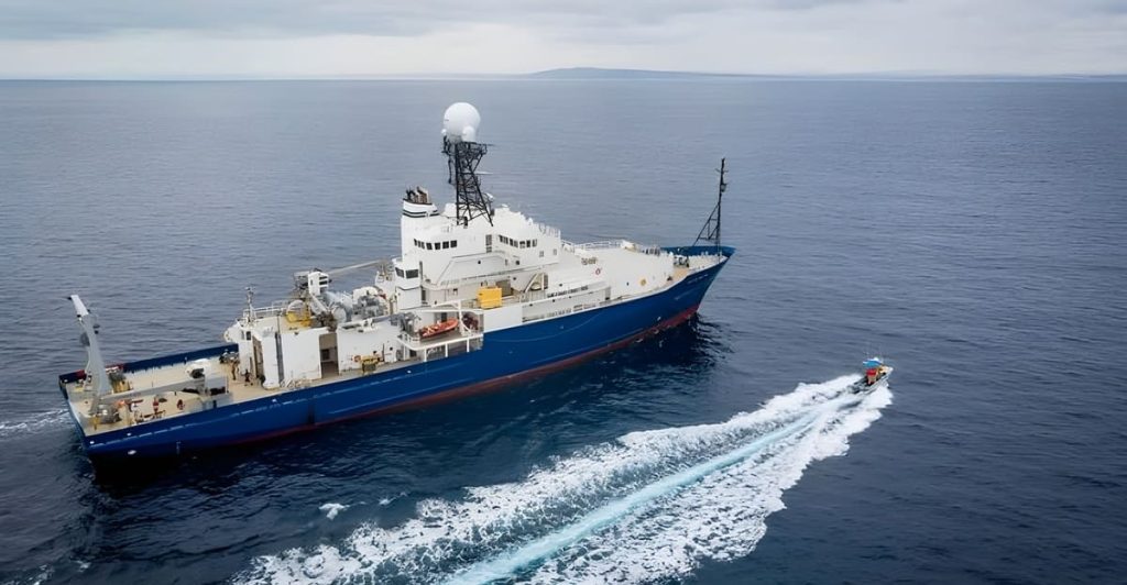 El CFP autorizó al buque R/V Roger Revelle a realizar una campaña científica internacional en aguas argentinas