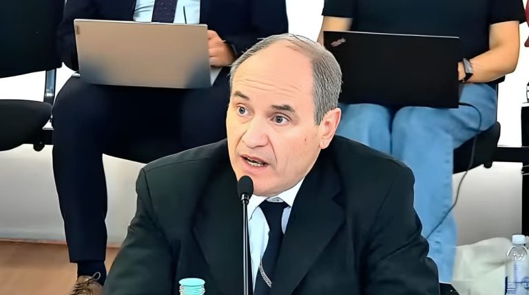 “Los cargos que se me hacen son injustos, falsos y yo soy inocente”, declaró Villamide en el juicio por el ARA San Juan