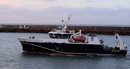 INIDEP investiga tiburones y rayas en el cierre de la veda en la Zona Común de Pesca