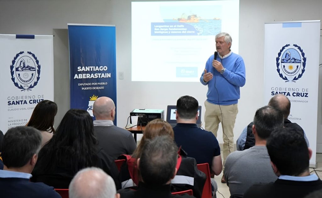 Santa Cruz abre el debate sobre el langostino y los cierres del Golfo San Jorge con respaldo científico