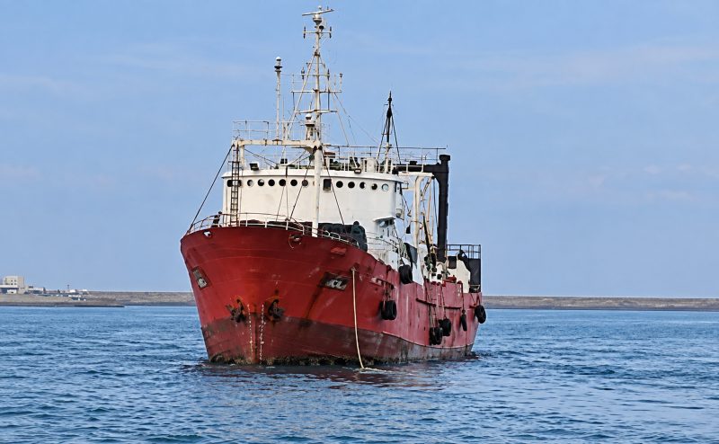 El astillero de Comodoro Rivadavia comienza a reparar buques con el Marcala I