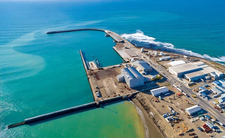 Comodoro Rivadavia inicia el proceso para retirar y demoler el pesquero Ambition